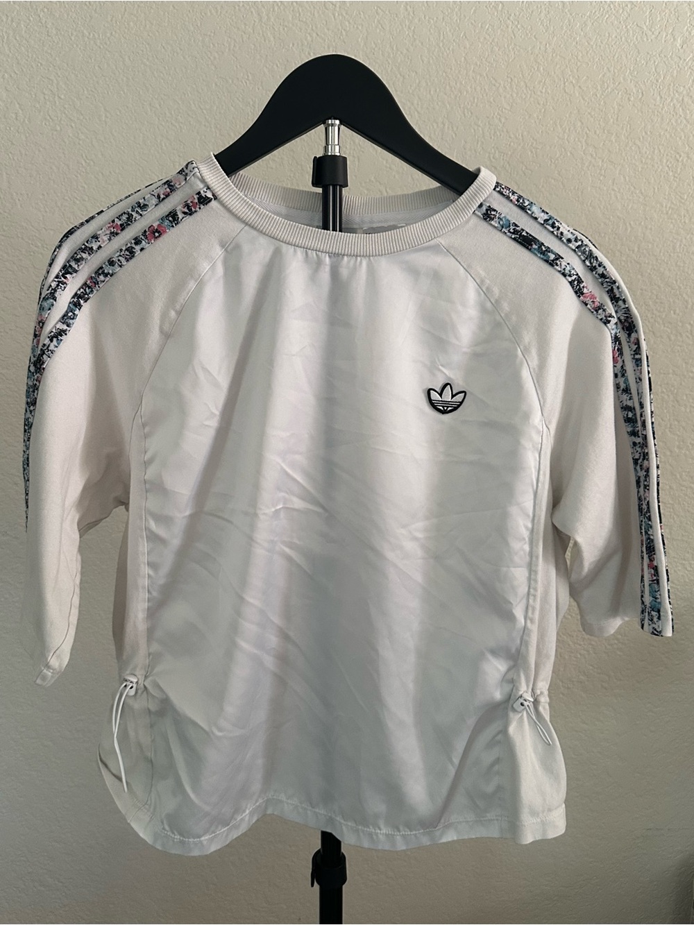 adidas White Crewneck with Floral Stripe Shoulders XS/S